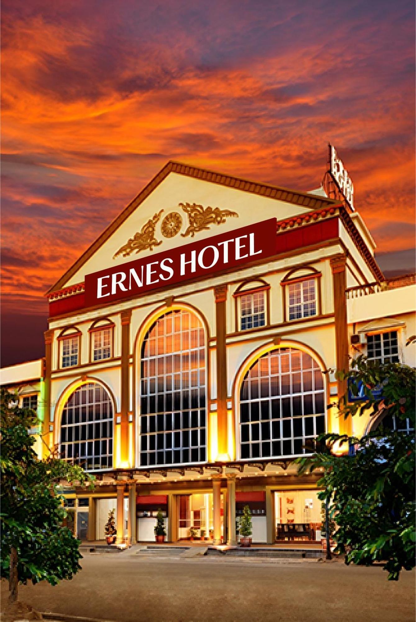 Kampong Permatang Batu Ernes Hotel Bandar Perda מראה חיצוני תמונה